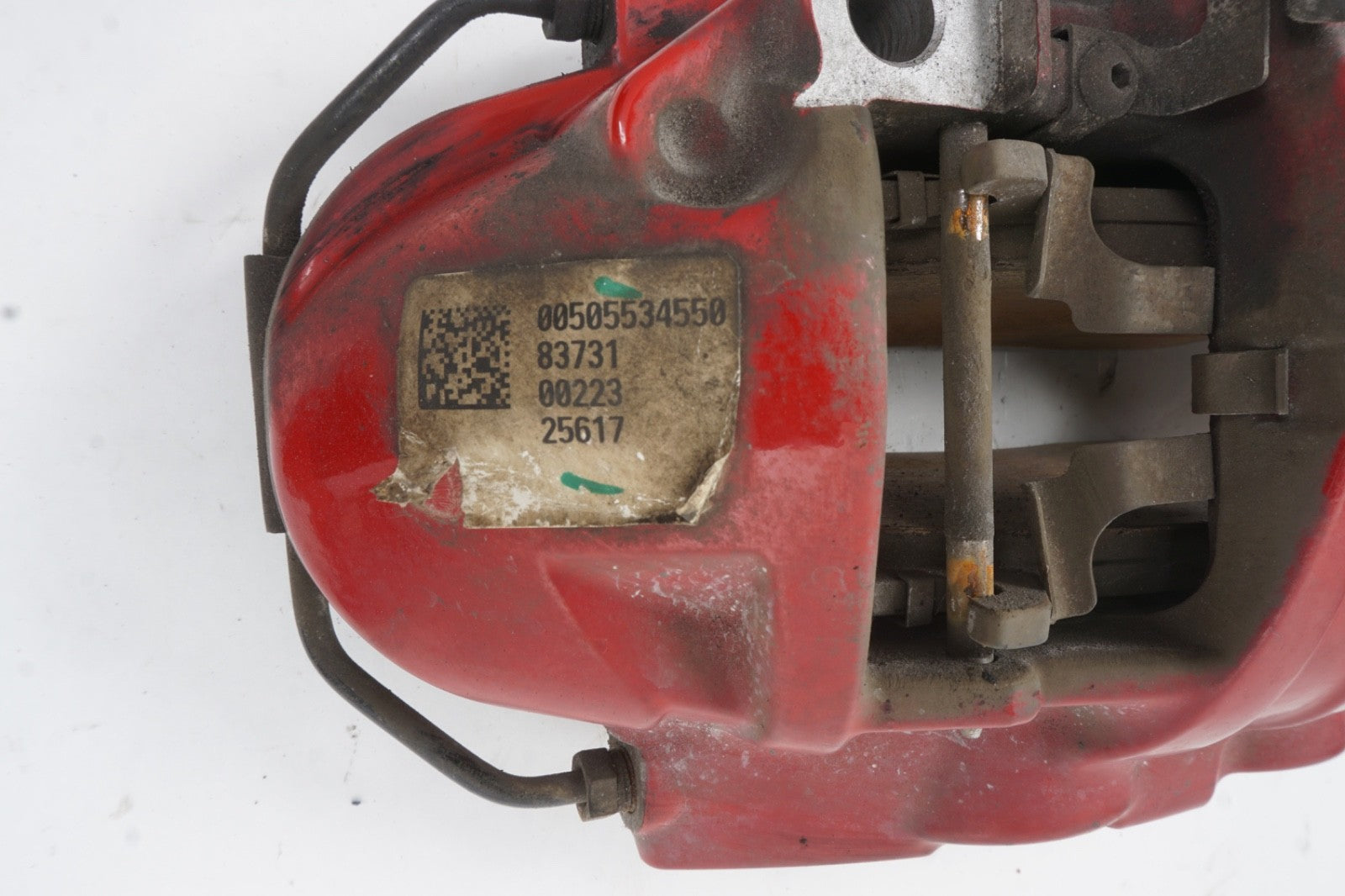 2017 - 2019 ALFA ROMEO STELVIO FRONT RIGHT PASSENGER SIDE BRAKE CALIPER OEM