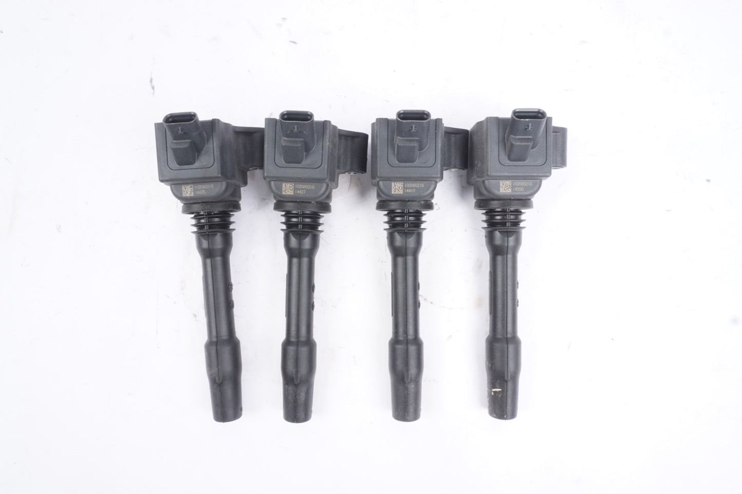 2018 - 2022 BMW X2 F39 OEM 2.0L Engine Ignition Coil Pack (4) 77850002