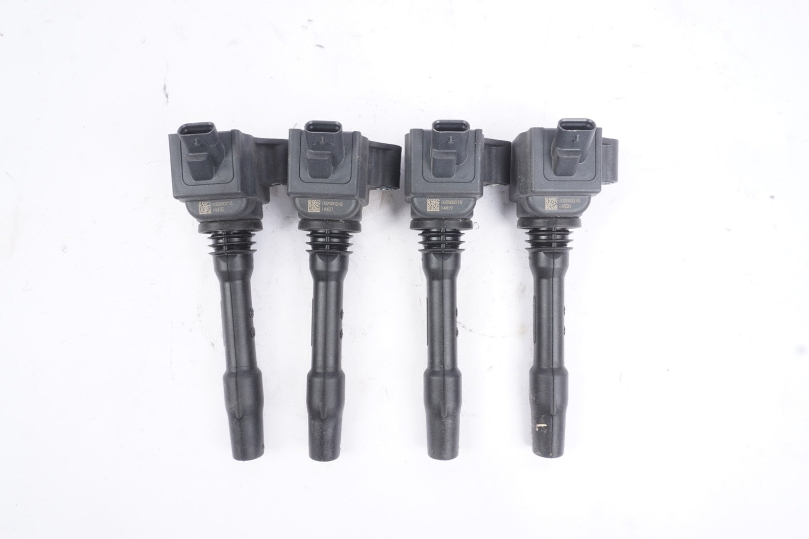 2018 - 2022 BMW X2 F39 OEM 2.0L Engine Ignition Coil Pack (4) 77850002