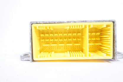 2012-14 MERCEDES C-CLASS W204 C300 Id 2049012804 control module