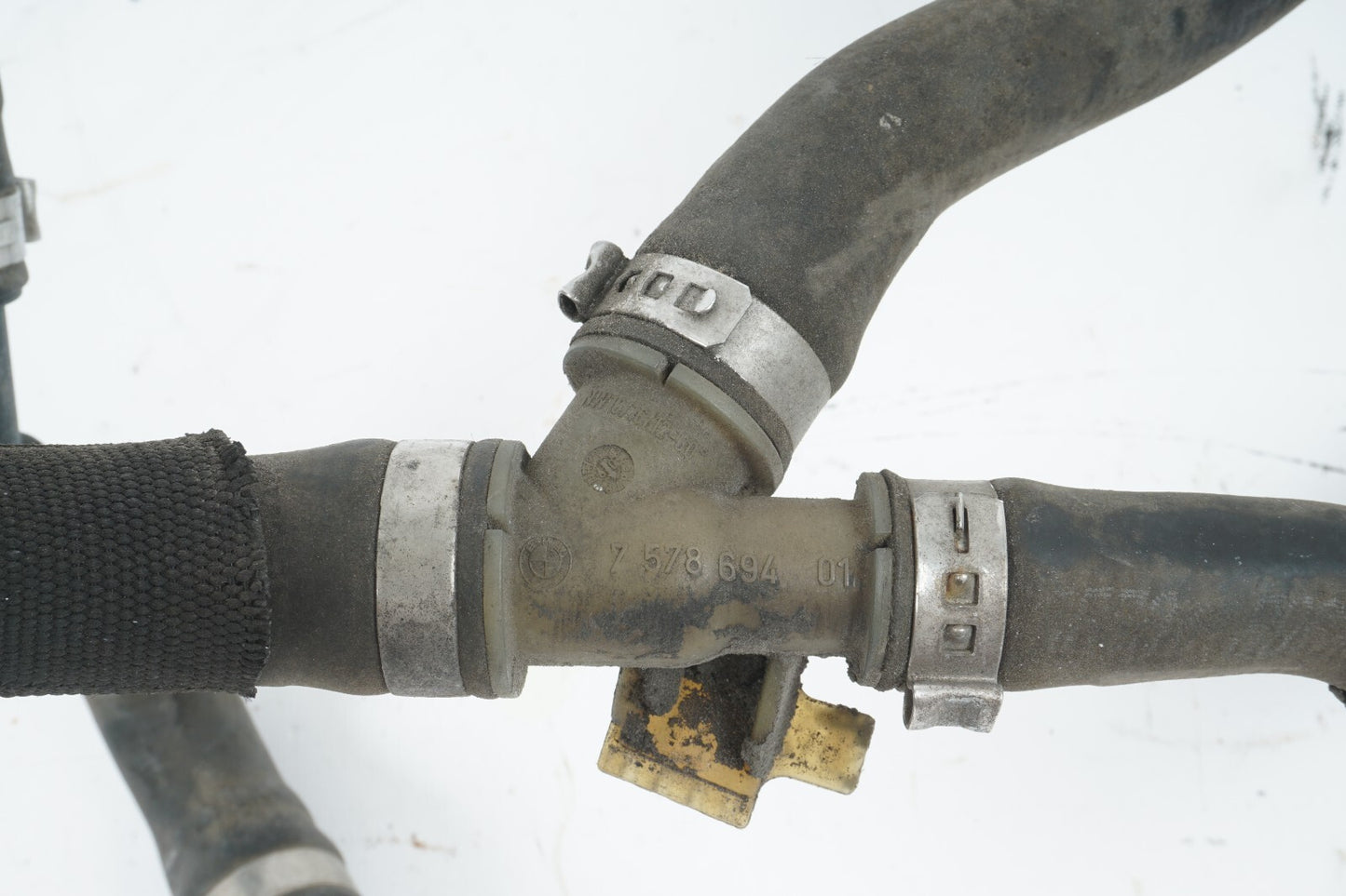 2008 - 2013 BMW X6 Xdrive35I ENGINE RADIATOR COOLANT WATER HOSE LINE  OEM