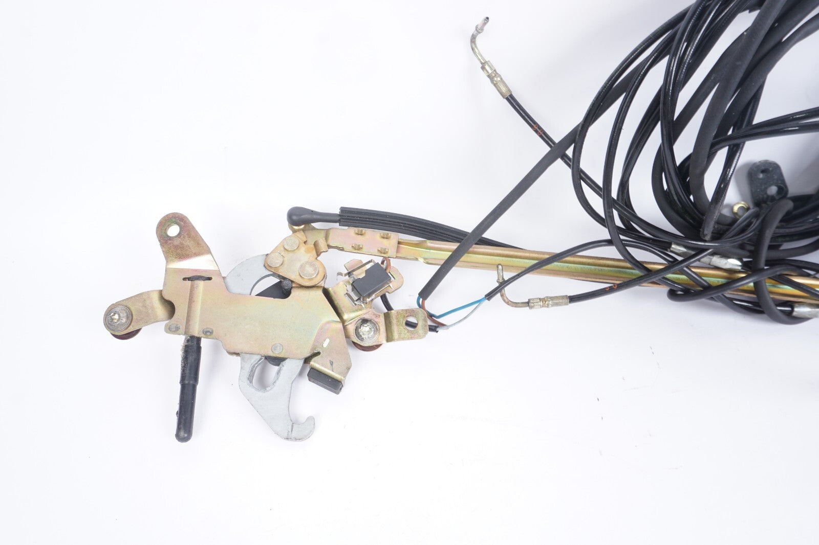 03-08 Mercedes SL500 R230 Convertible Roof Lock & Hydraulic Cylinder OEM