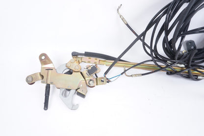 03-08 Mercedes SL500 R230 Convertible Roof Lock & Hydraulic Cylinder OEM