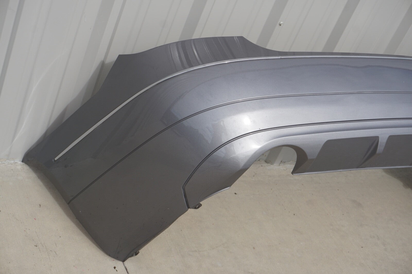 2010 2011 2012 2013 MERCEDES E350 CONVERTIBLE  COUPE REAR BUMPER COVER OEM