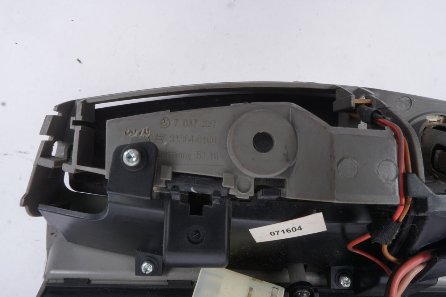 03-05 BMW Z4 Front Dash Convertible Top DSC Tire Control Switch Button Oem