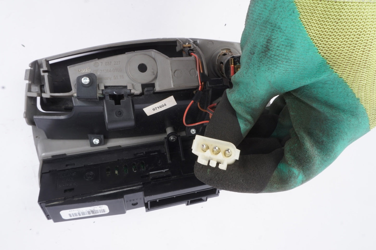 03-05 BMW Z4 Front Dash Convertible Top DSC Tire Control Switch Button Oem