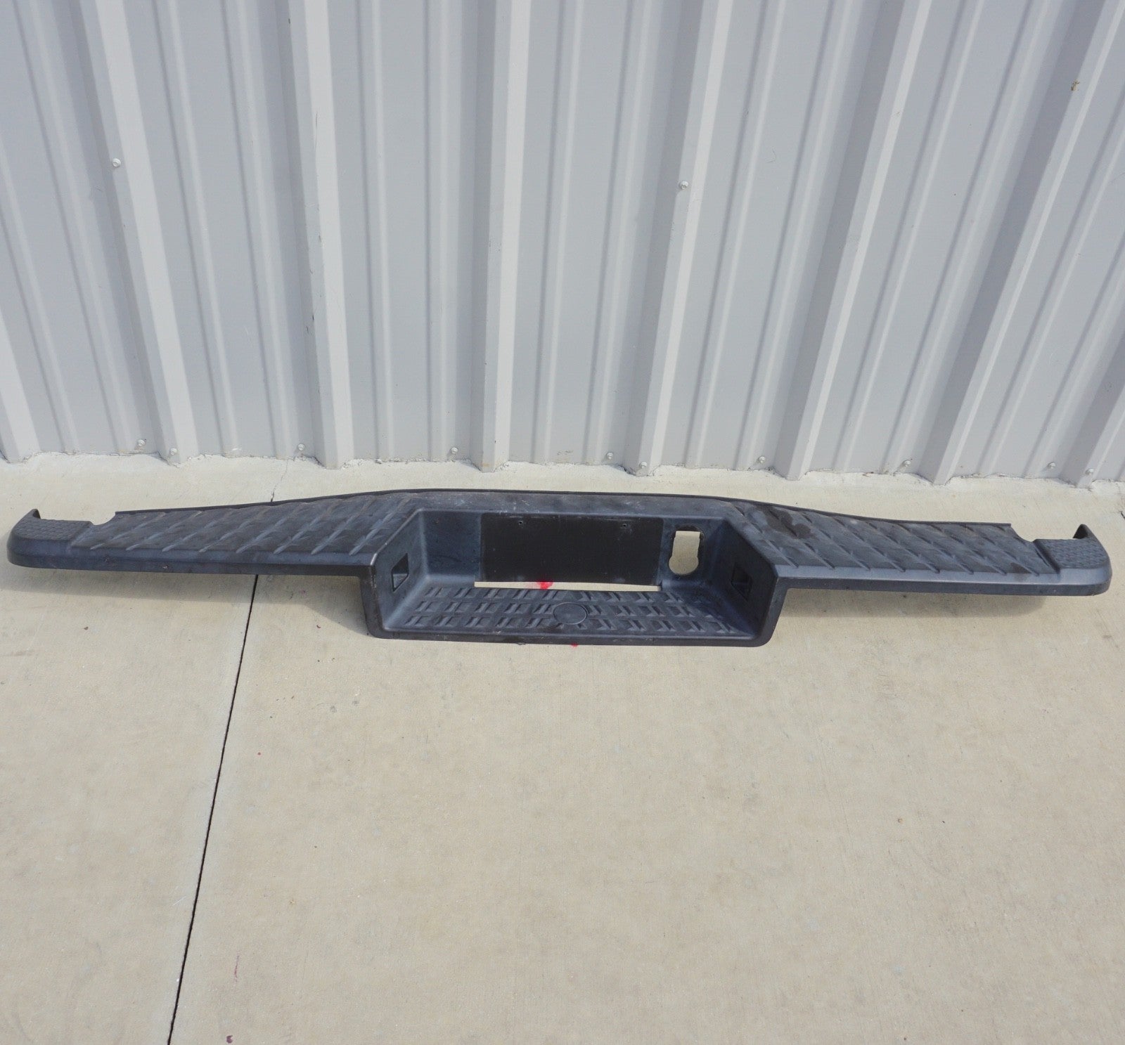 2016 - 2019 NISSAN Titan XD Rear Bumper Step Pad 85081-EZ00B OEM
