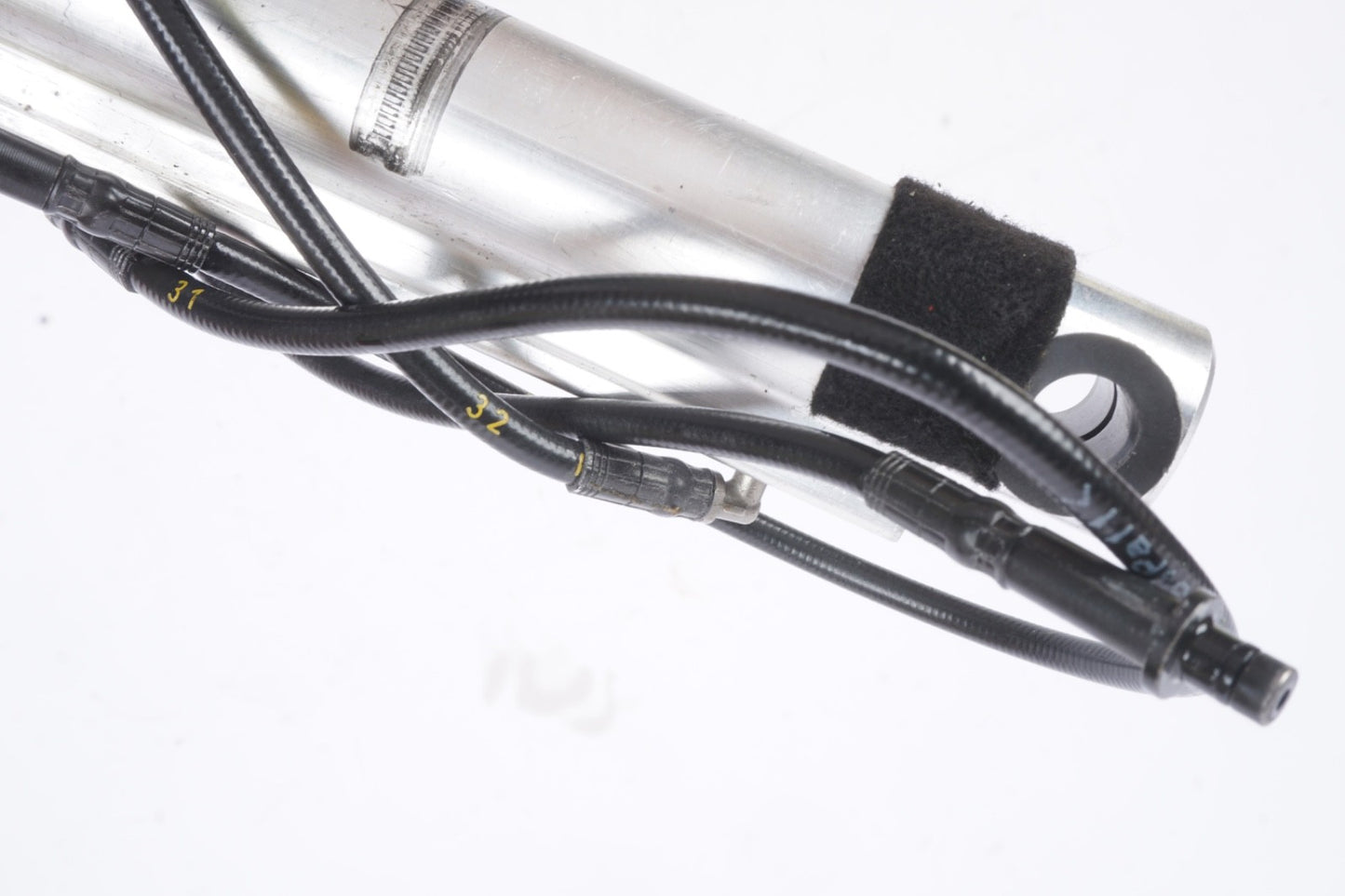 2006  - 2013 VOLVO C70 CONVERTIBLE ROOF TOP HYDRAULIC SHOCK LINE 31 OEM