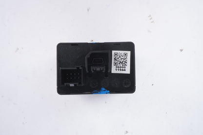 2014 - 2017 Fiat 500L USB Socket AUX Input  OEM