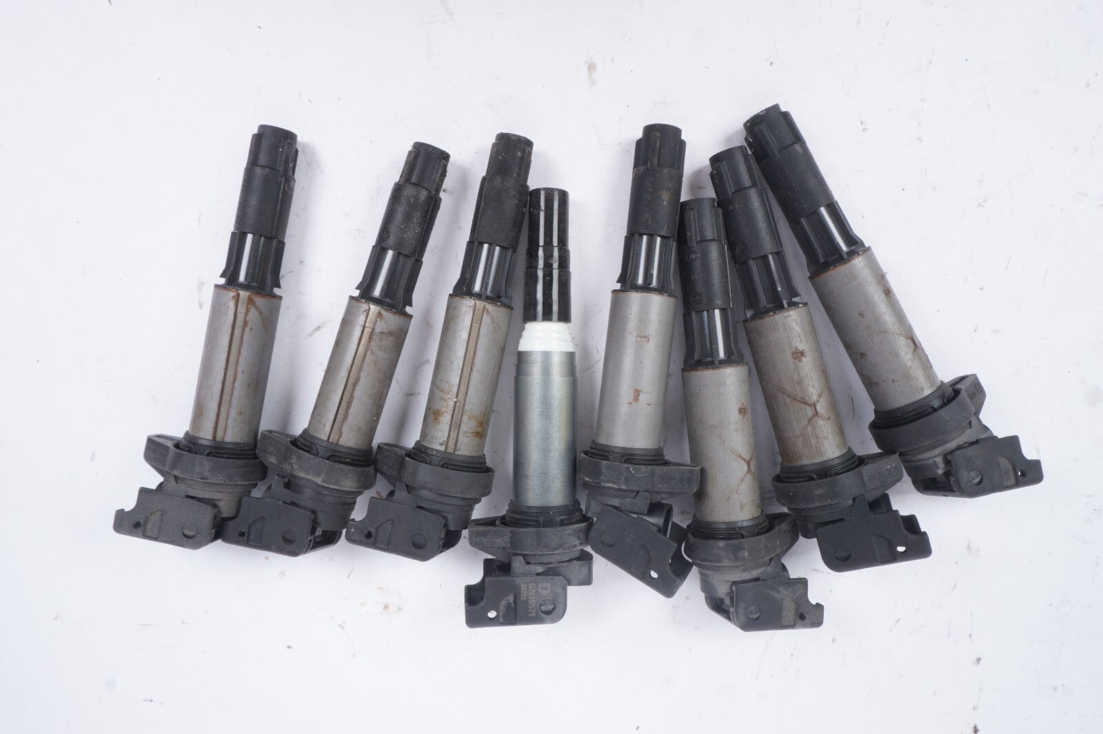 2006 - 2010  BMW 650i E63 E64 Ignition Coil Set Of 8 OEM