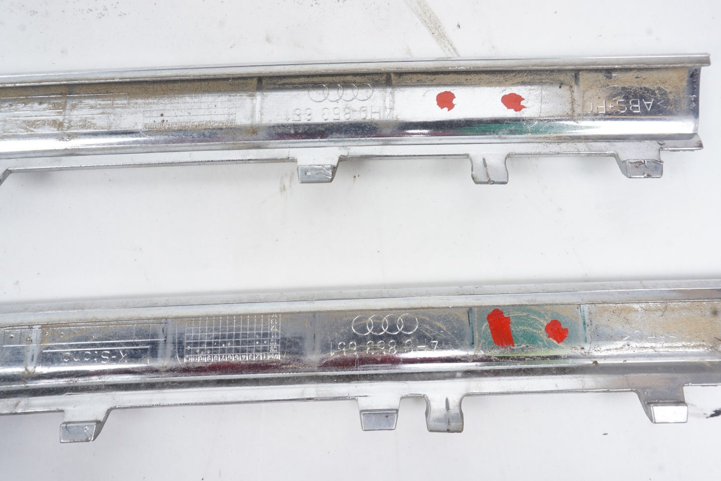 2011-2014 Audi A8 Quattro Bumper Grille Chrome Molding Right 2Pcs OEM