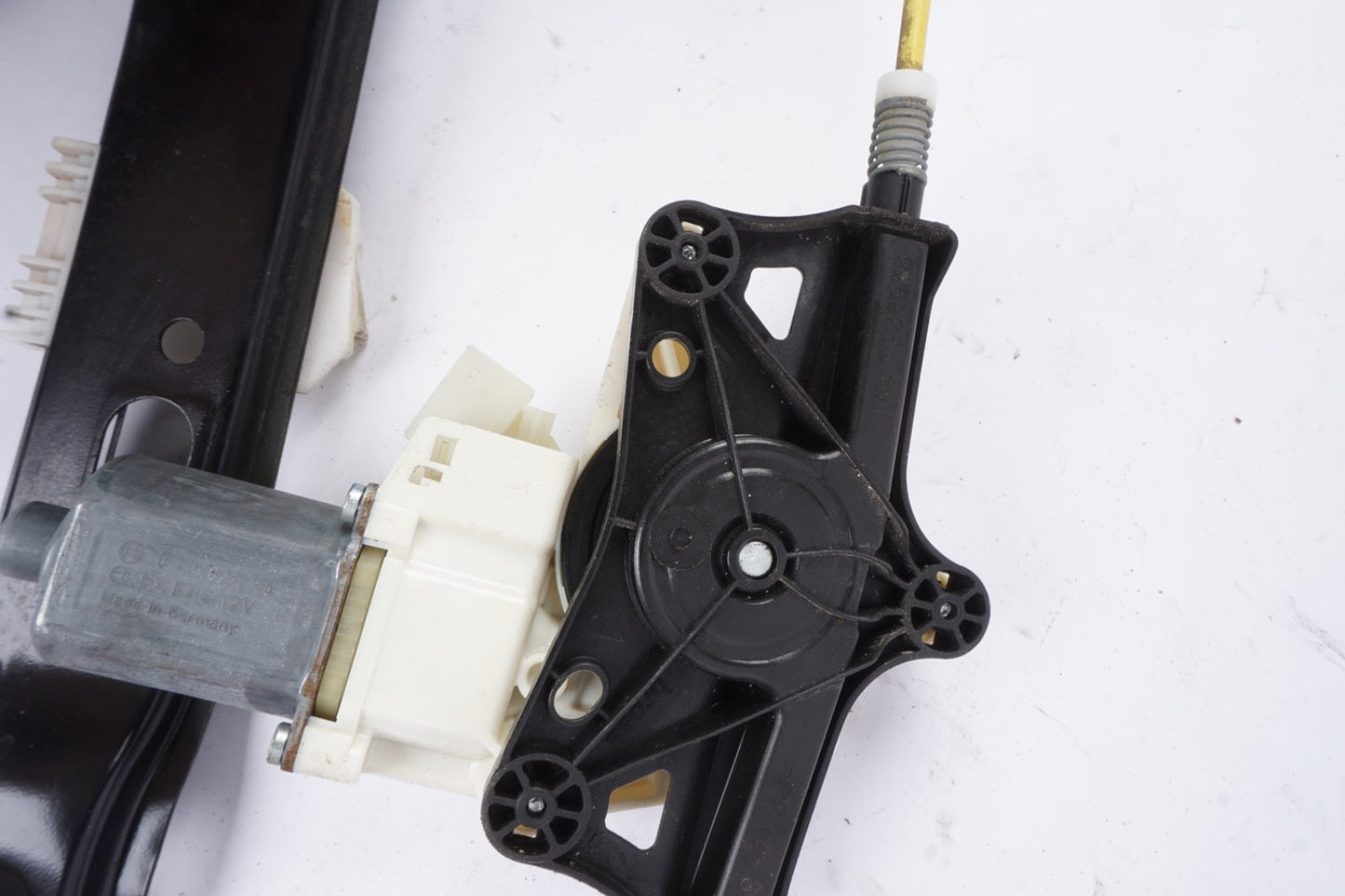 14 - 17 Mercedes S550 W222 FRONT LEFT DRIVER WINDOW REGULATOR & MOTOR OEM