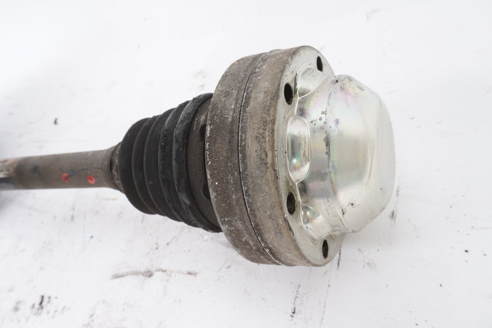 11-18 Porsche Cayenne 958 4.8l Front Right Passenger Side Axle Shaft OEM