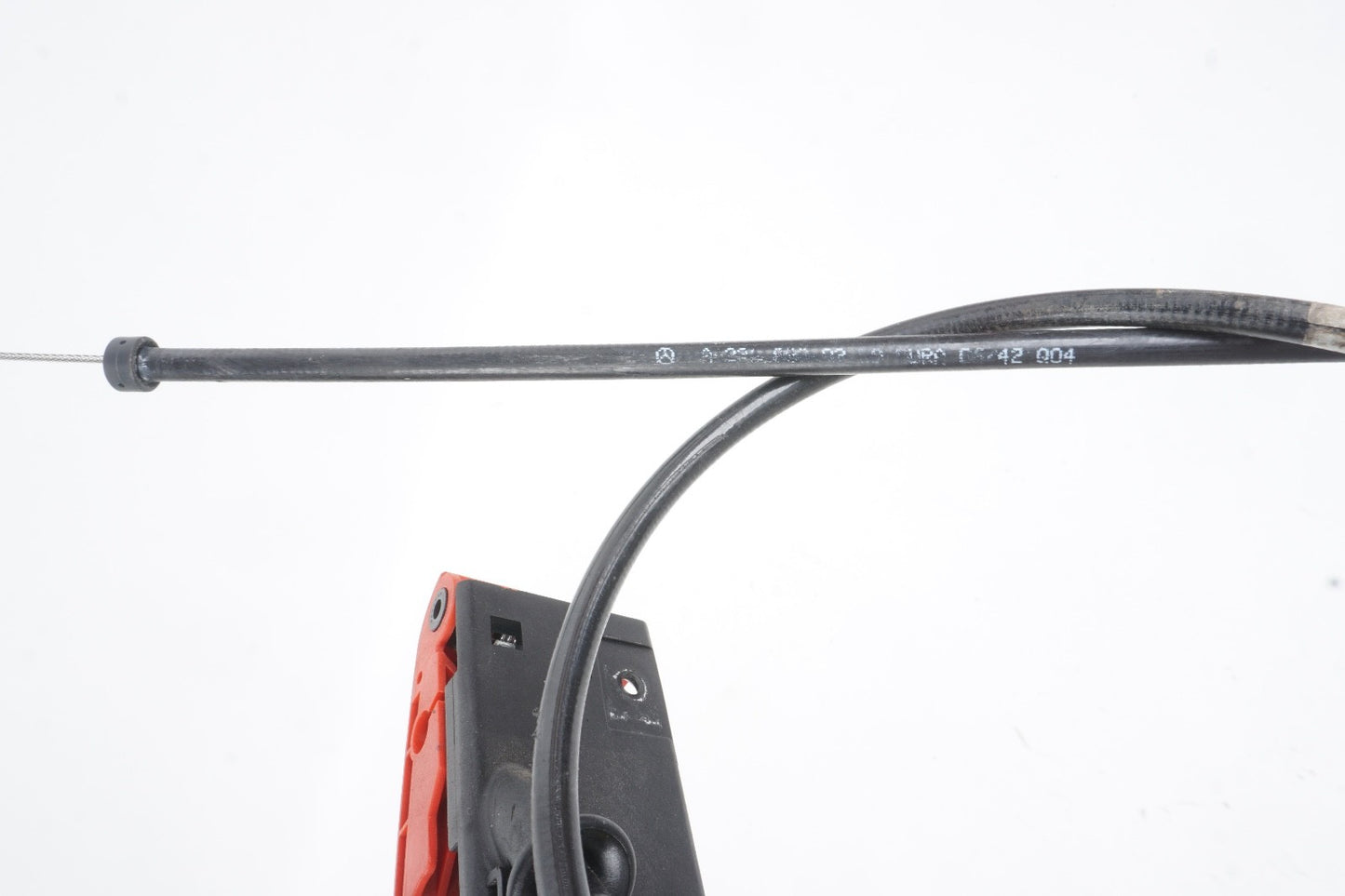 07-13 MERCEDES W221 S550 HOOD RELEASE HANDLE W/ CABLE 2218800259 OEM