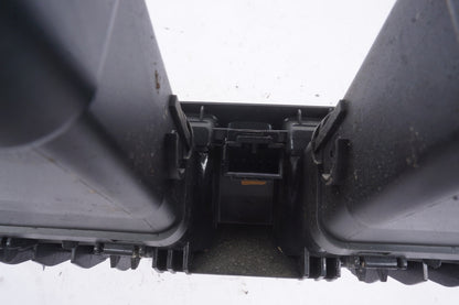 OEM 2006-2013 Volvo C70 2.5L CENTER DASH AC HEAT AIR VENTS HAZARD