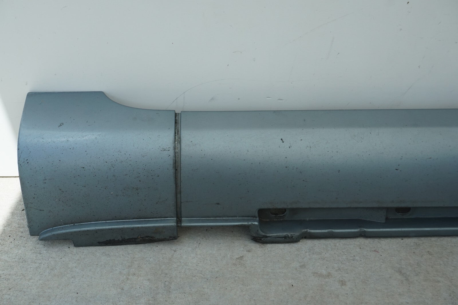 2006-2013 VOLVO C70 T5 LEFT DRIVER SIDE ROCKER PANEL SKIRT MOLDING OEM