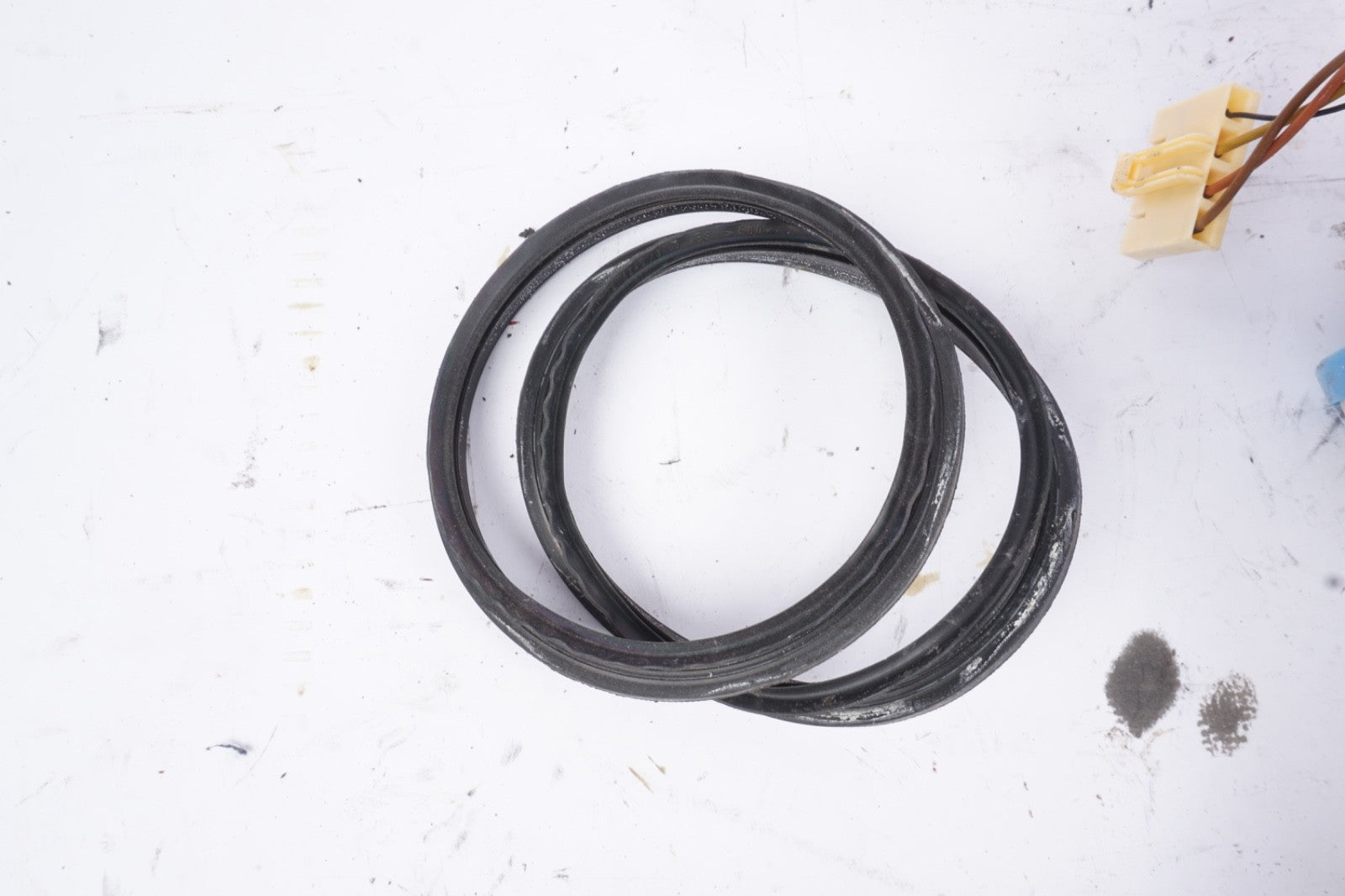 2011 - 2018 PORSCHE CAYENNE LEFT RIGHT GAS TANK FUEL FILTER UNIT OEM