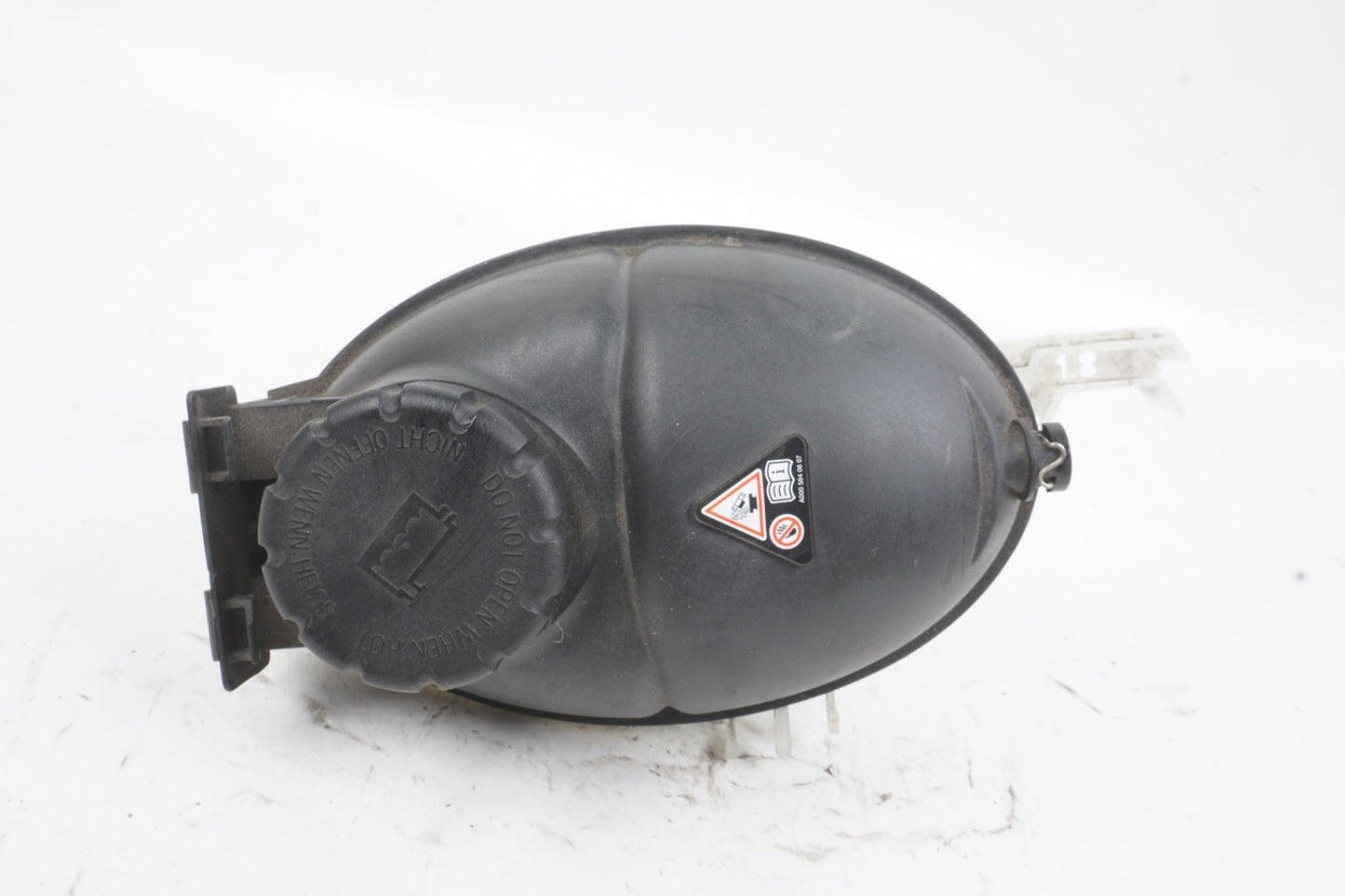 2008 - 2018 Mercedes E350 C300 Coolant Reservoir Overflow Expansion Tank OEM