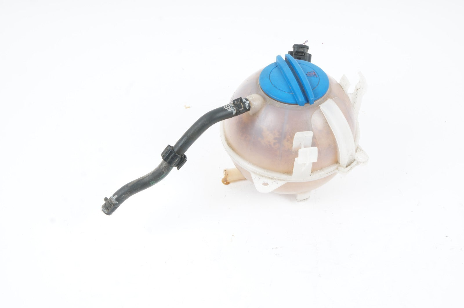 2012 - 2016 VOLKSWAGEN EOS ENGINE COOLANT RESERVOIR BOTTLE OEM
