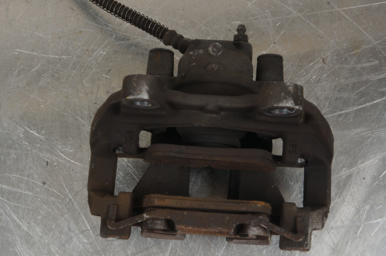 07-13 MERCEDES S550 W221 REAR LEFT DRIVER SIDE BRAKE CALIPER OEM