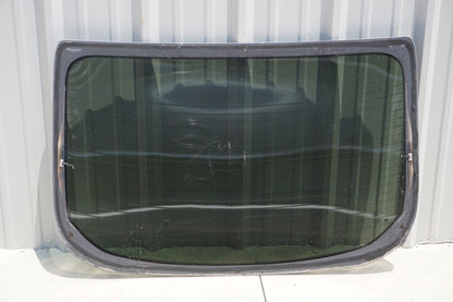 2012 - 2018 FORD FOCUS REAR WINDSHIELD GLASS