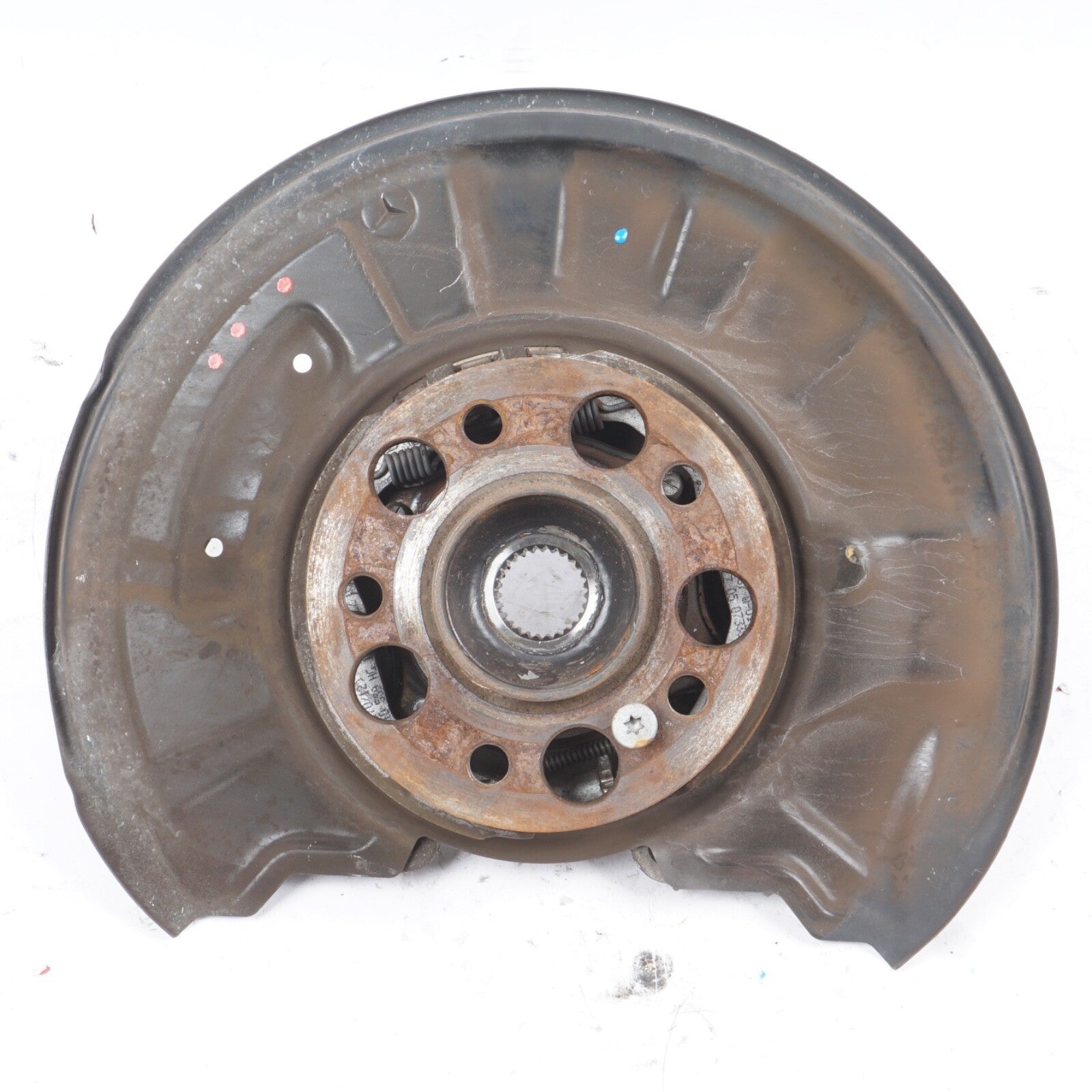 08-17 Mercedes E350 E550 Rear Left Driver Side Spindle Knuckle Hub Oem