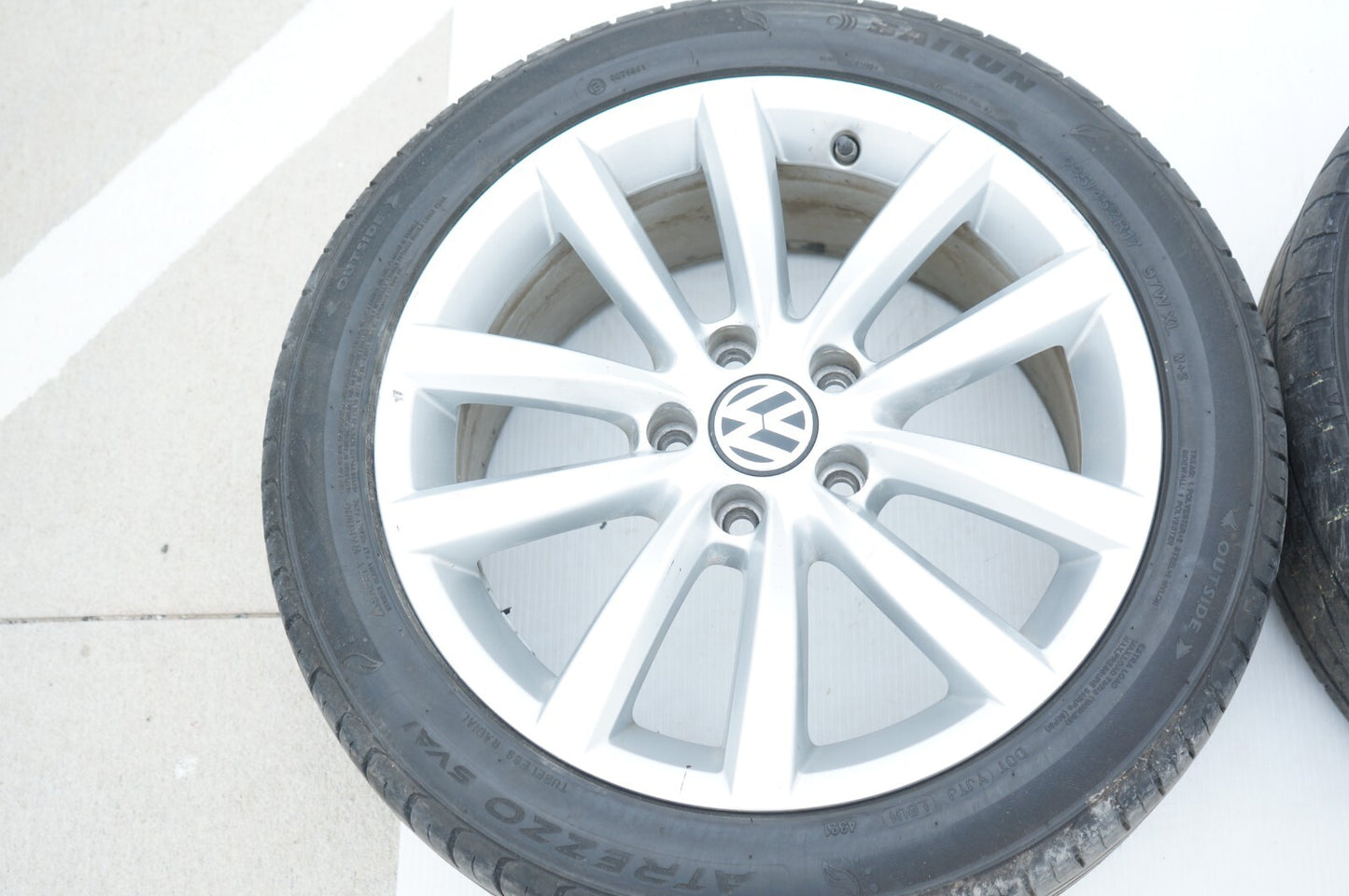 2012 - 2016 VOLKSWAGEN EOS ALLOY WHEEL RIM 7.5Jx17 & TIRE 235/45ZR17 SETOEM