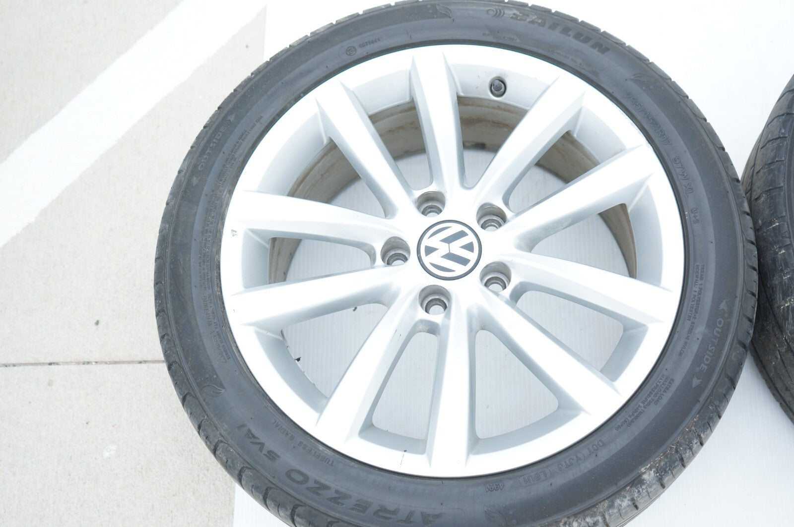 2012 - 2016 VOLKSWAGEN EOS ALLOY WHEEL RIM 7.5Jx17 & TIRE 235/45ZR17 SETOEM