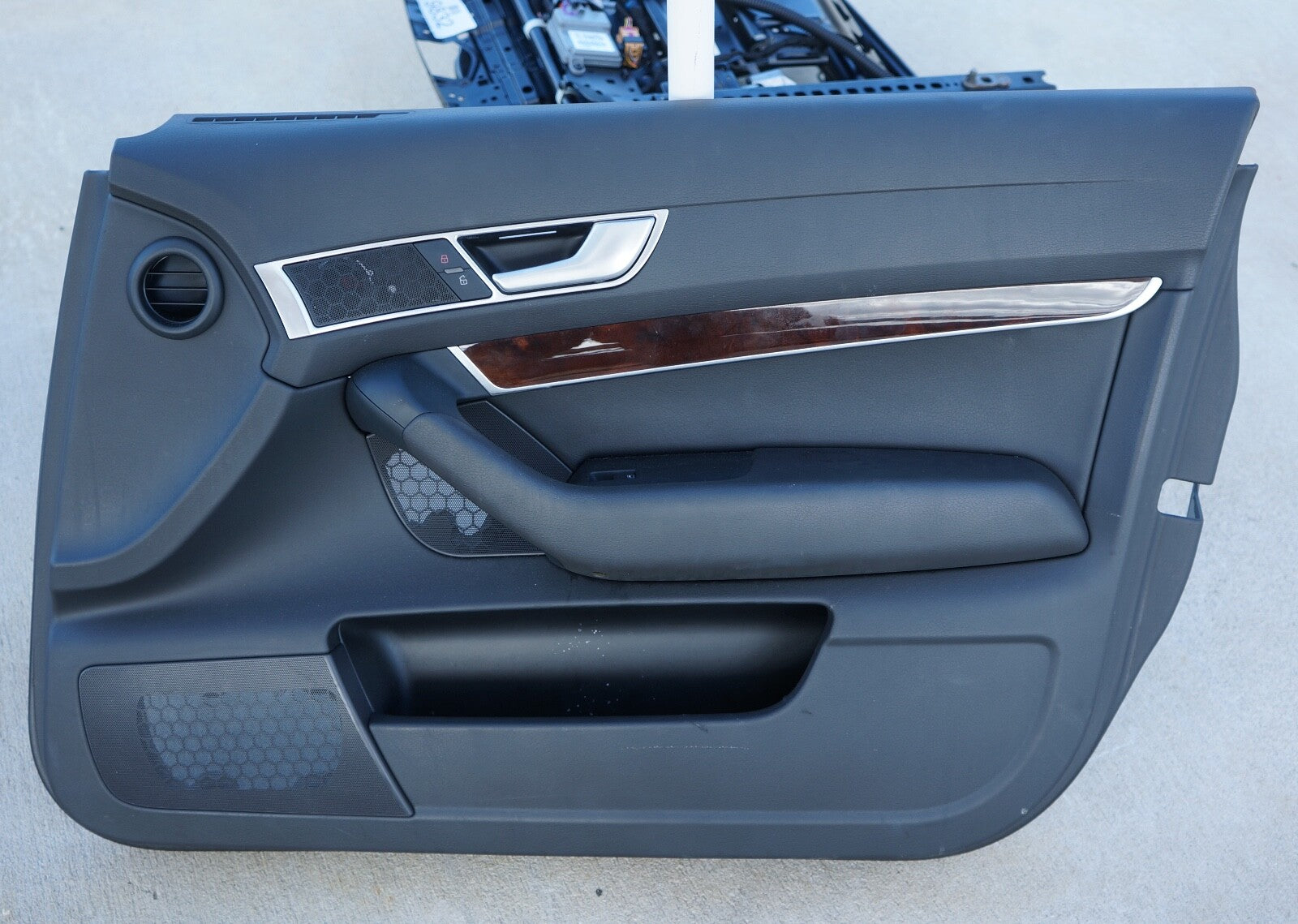 2005-2011 AUDI A6 QUATTRO FRONT RIGHT PASSENGER Interior Door Trim Panel OEM