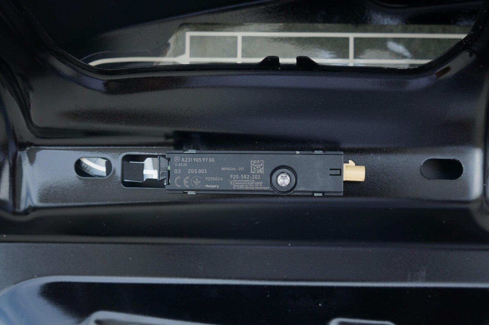2013 2014 2015 2016 2017 2020 Mercedes SL450 SL550 SL63  trunk lid shell