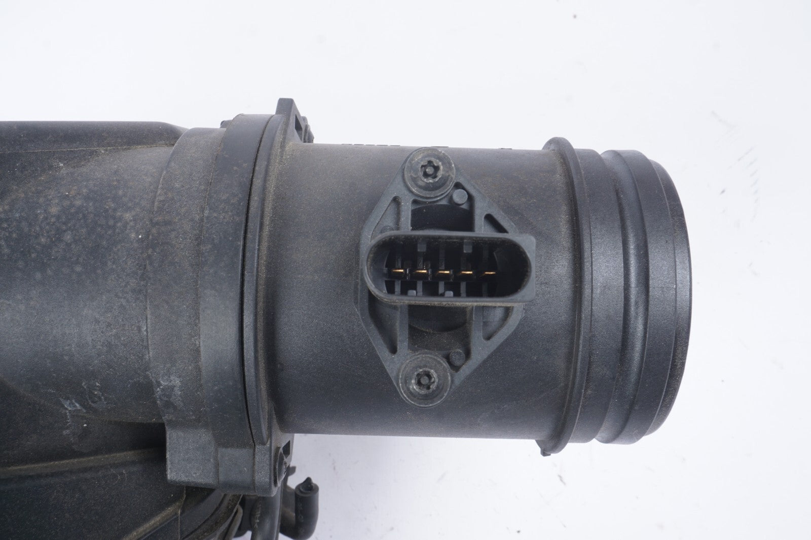 2004  - 2010 Audi A8 A8L 4.2L Air Intake Cleaner Box  OEM