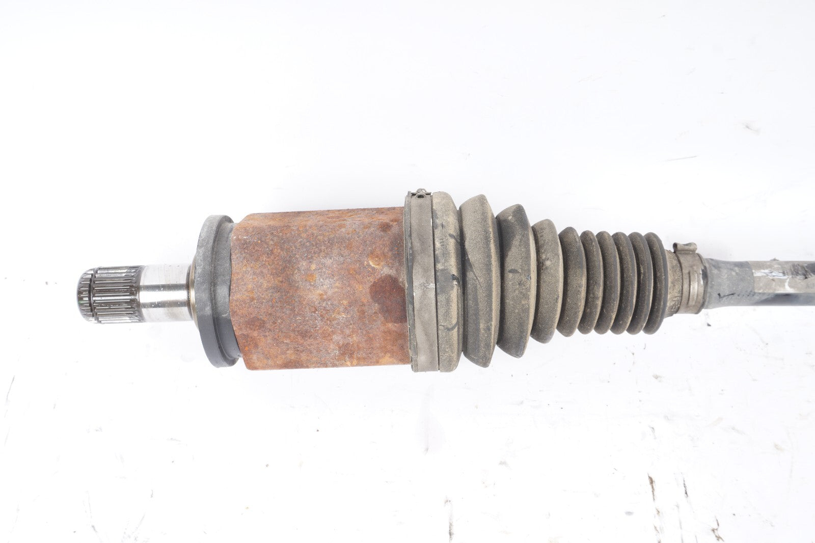 2011-2016 BMW 550i xDrive F10 Front left Driver Side Axle Shaft OEM