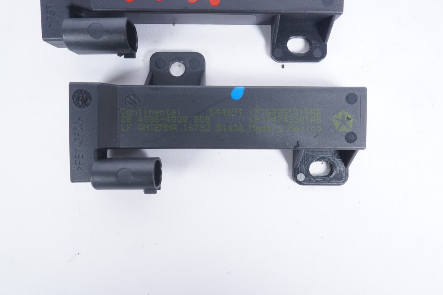 2014-2019 Maserati Ghibli Keyless Entry Antenna Module Sensor Set Of 2 OEM