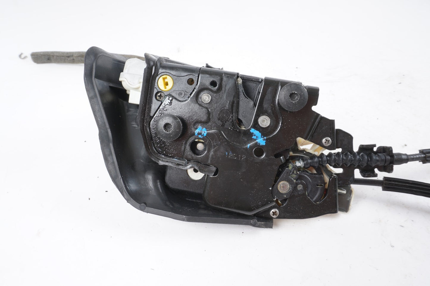 11-17 AUDI A8L REAR LEFT DRIVER SIDE DOOR LOCK ACTUATOR & ASSIST MOTOR OEM