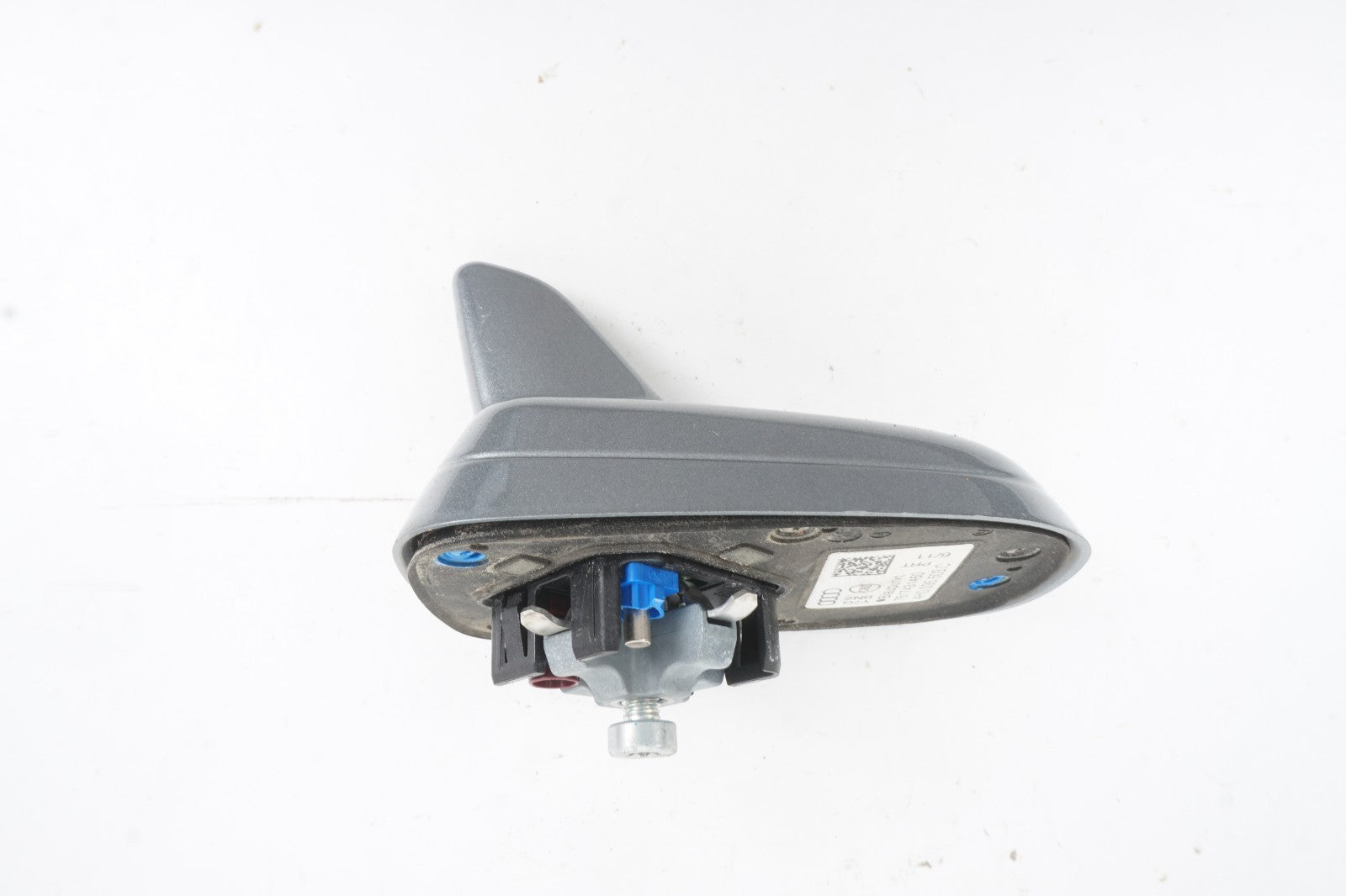 2011-2018 Audi A8 Roof Shark Fin Antenna 4H0035503C OEM