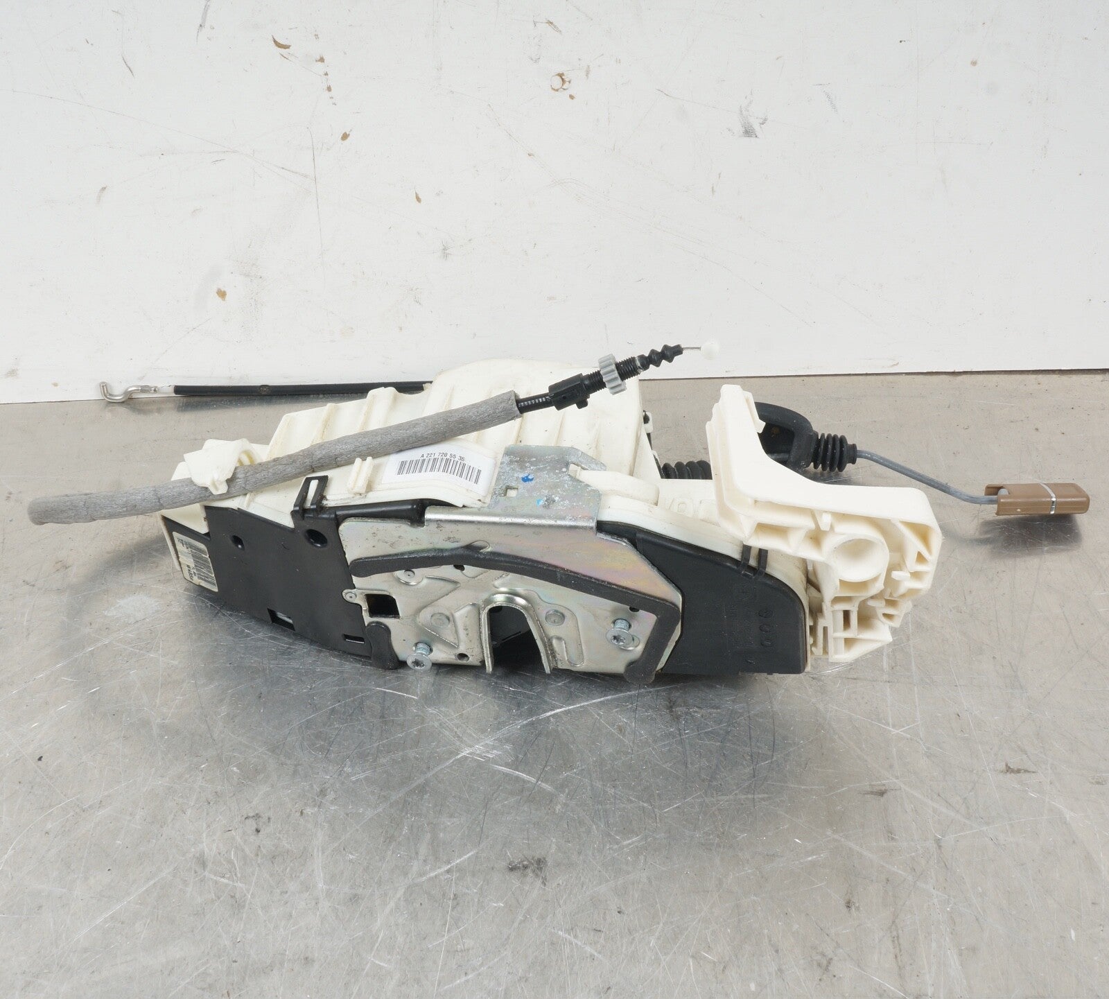 07-13 Mercedes W221 S550 S400 Front Left Door Lock Latch Actuator Keyless Go OEM