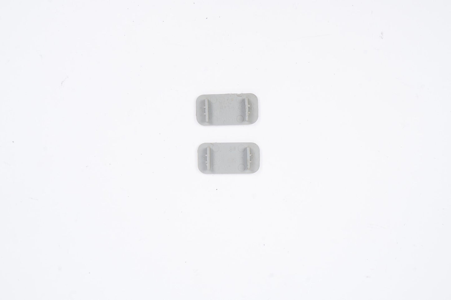 04-10 BMW E64 650i 645Ci A Pillar Screw Cover Trim 2pcs 8226055 OEM