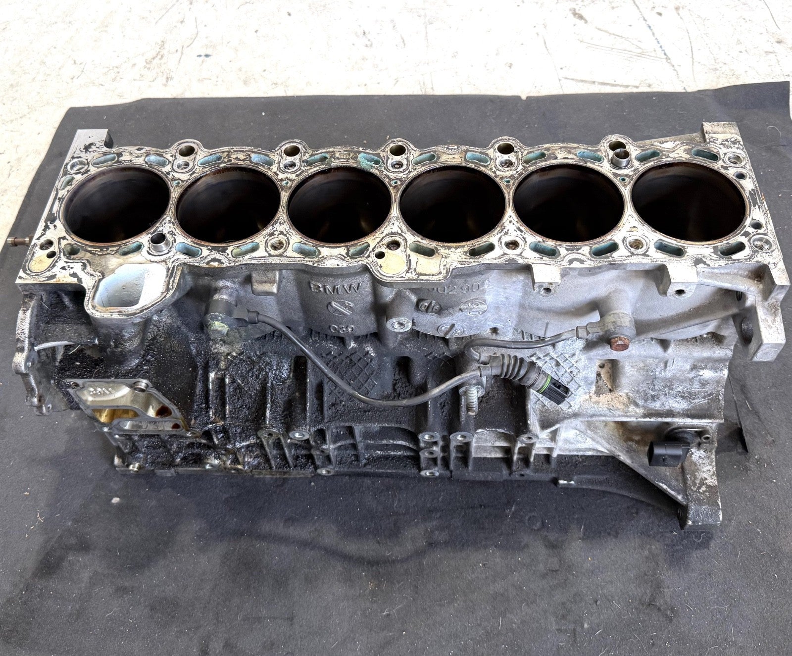 BMW Z4 Engine Cylinder Short Block 2.5L 6 Cylinder Fits 2003-2005 2003 2004 2005