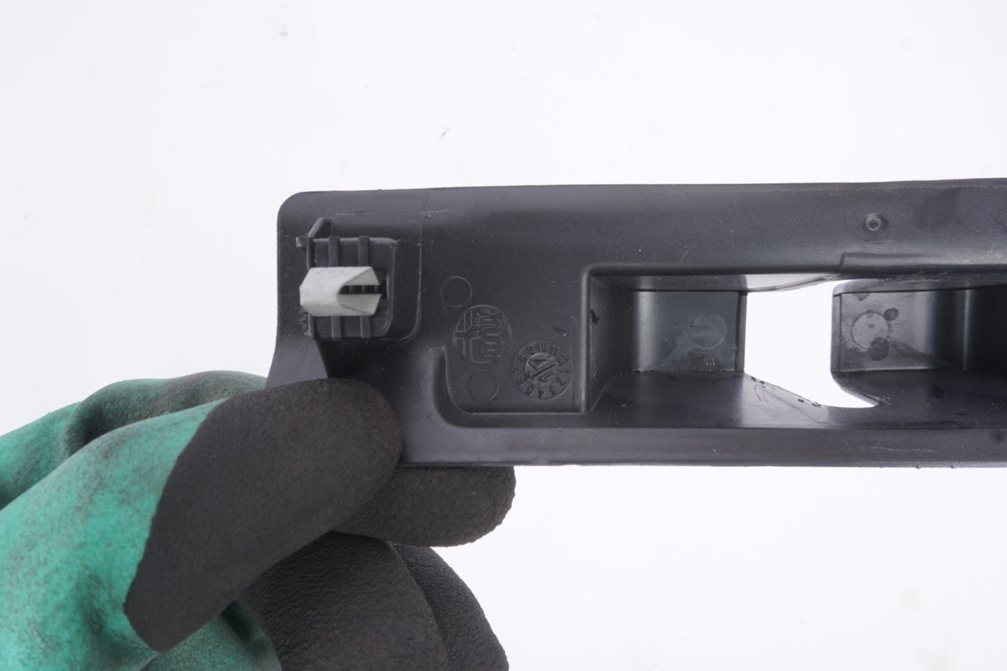 2017 - 2023 Alfa Romeo Stelvio Rear Trunk Hatch Liftgate Lock Latch Cover Trim