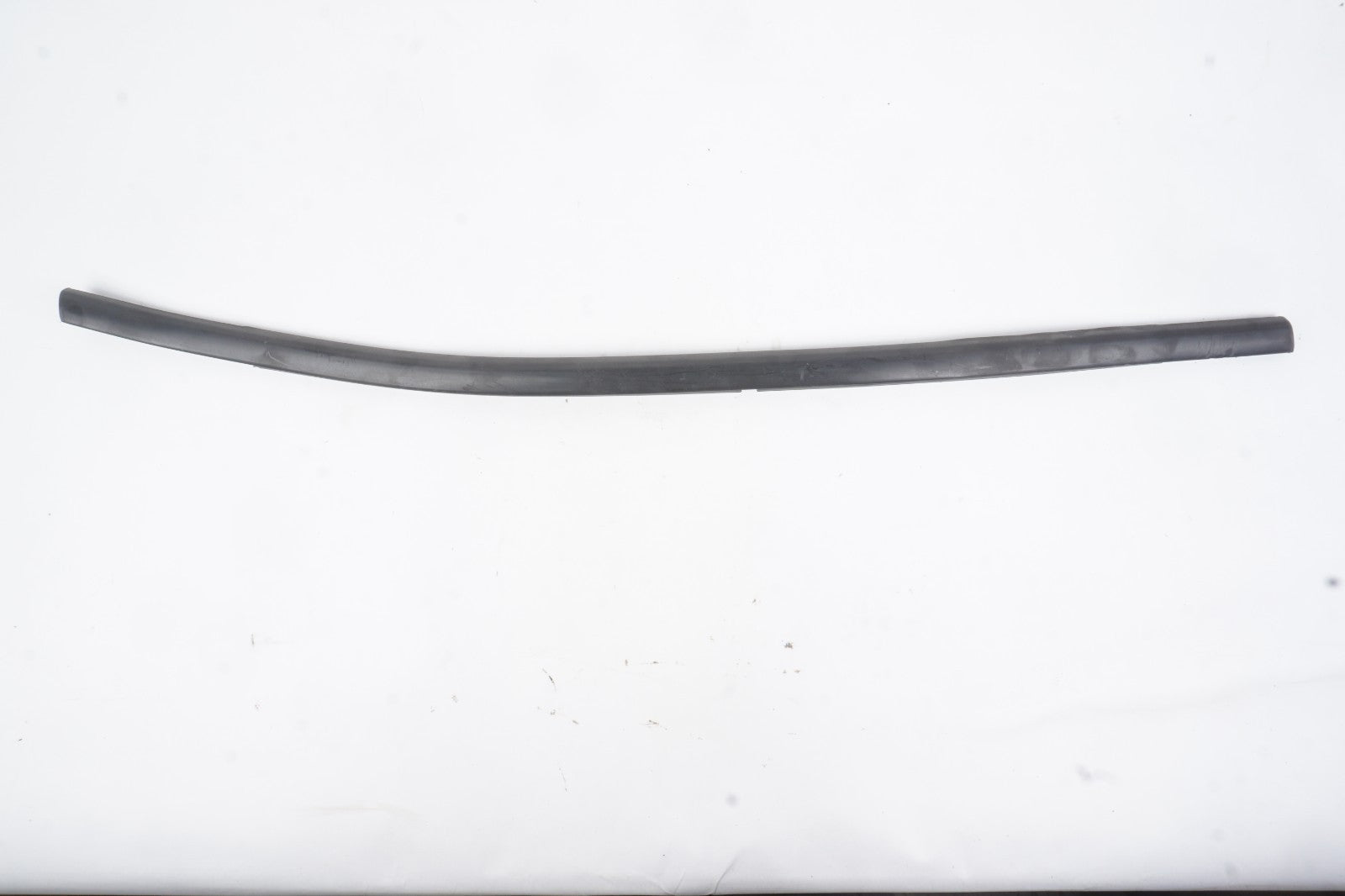 2015-2023 Jeep Renegade Rear Right Passenger Side Door Window Belt Molding OEM