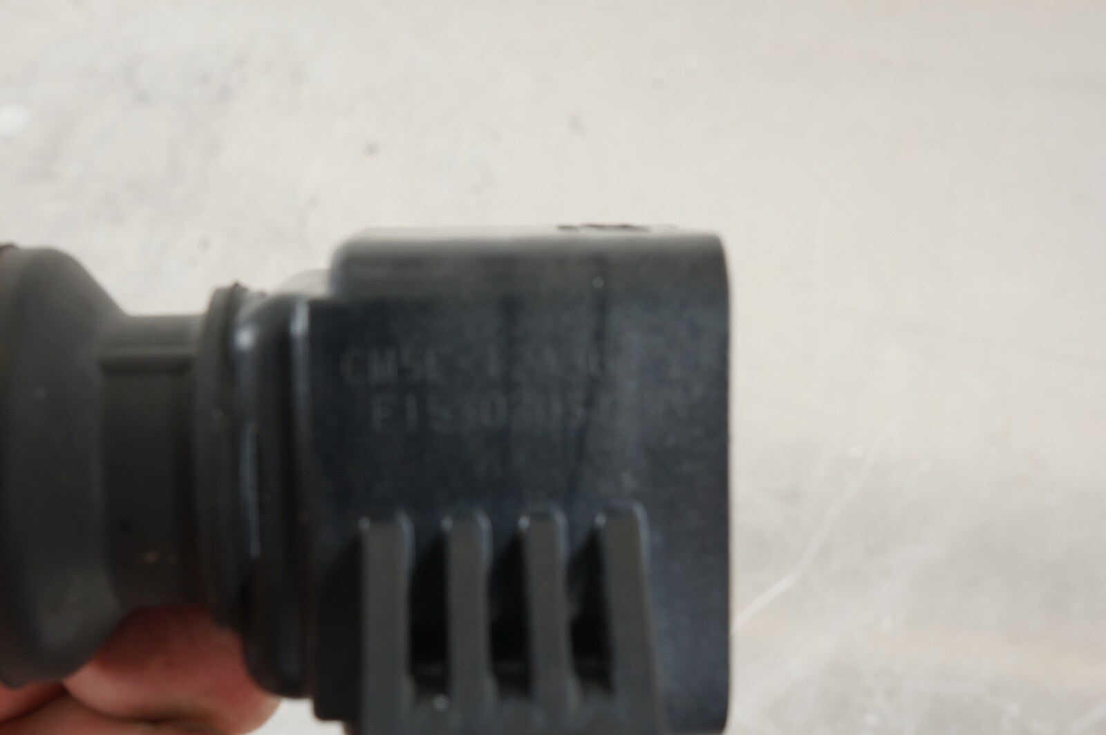 2012 2019 FORD FOCUS SE 2.0L  COIL IGNITOR W/O TURBO OEM
