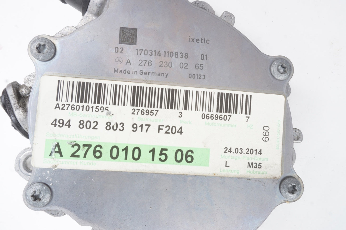 12-18 Mercedes W207 E350 SLK350 Engine Motor Brake Vacuum Pump 2760101506 OEM