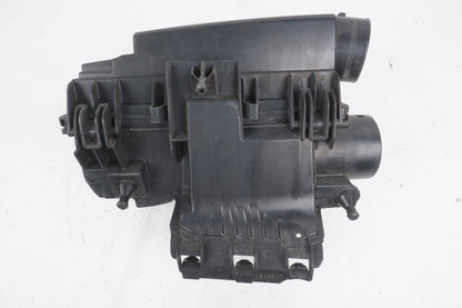 2012 - 2015 MERCEDES C250 Air Intake Cleaner Filter Housing Box OEM A2710901601