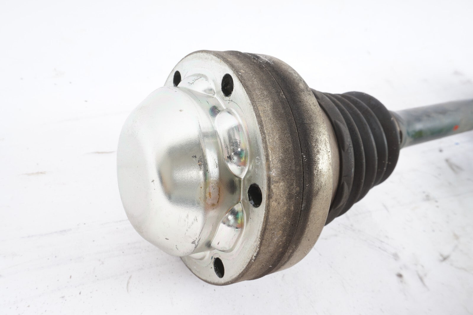 11-18 Porsche Cayenne 958 4.8l Front Left Driver Side Axle Shaft OEM