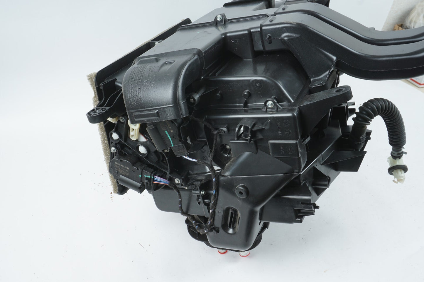 2017-2020 CHRYSLER PACIFICA FRONT HVAC AC HEATER CORE BOX BLOWER MOTOR OEM