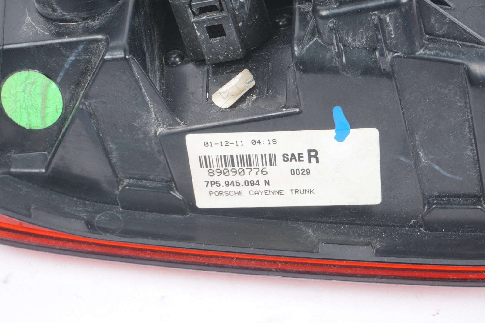 2011-2014 Porsche Cayenne 958 Right Passenger Side Inner Tail Light Lamp OEM