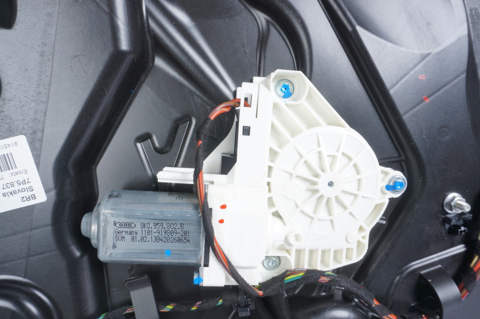 11-18 Porsche Cayenne Front Right Passenger Side Window Regulator & Motor OEM