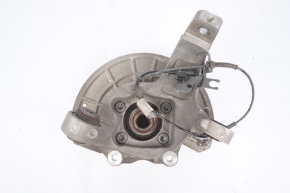 17-25 Alfa Romeo Giulia 2.0L Rear Right Passenger Side Spindle Knuckle Hub OEM