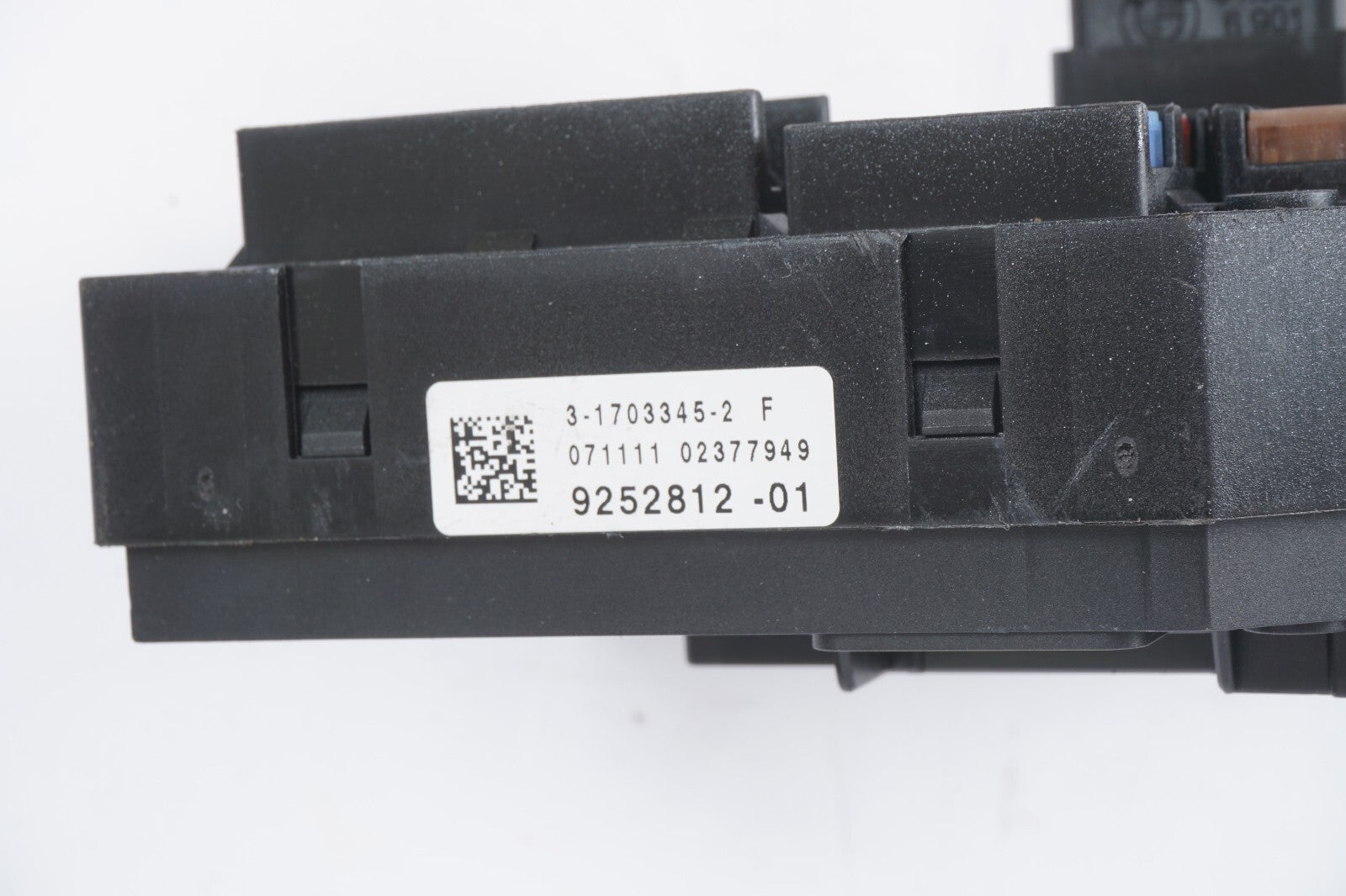 2012 - 2018 BMW 650i 640i Rear Trunk Fuse Junction Relay Box 9210857  OEM