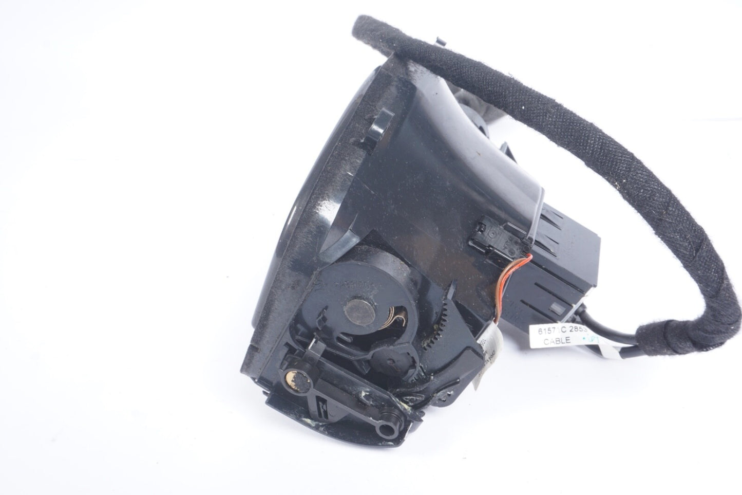 2014 - 2019 MASERATI GHIBLI CENTER CONSOLE STORAGE TRAY W/ CHARGE PORT 670011129